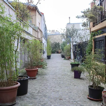 Charming Triplex With Garden Appartamento *